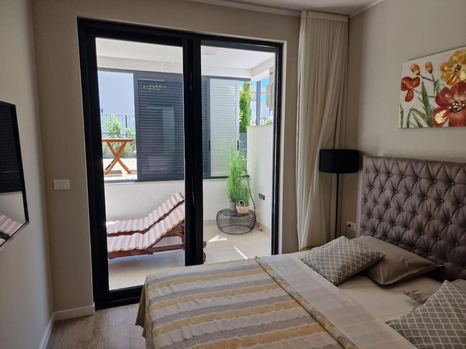 Luxury Oasis Split