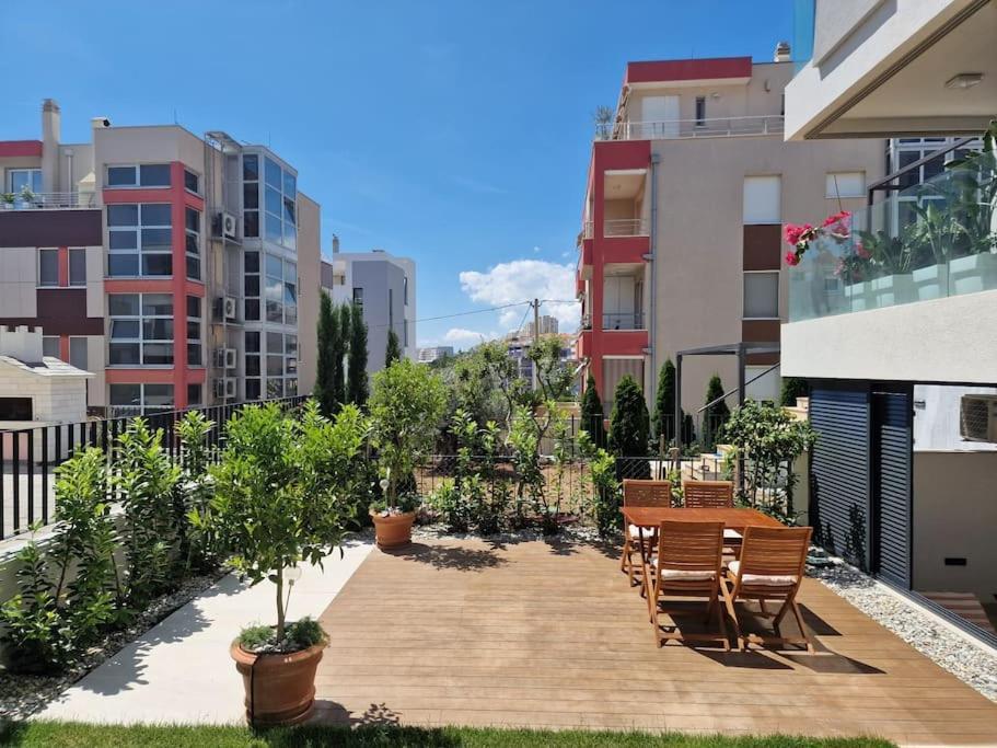 Apartman Luxury Oasis *
